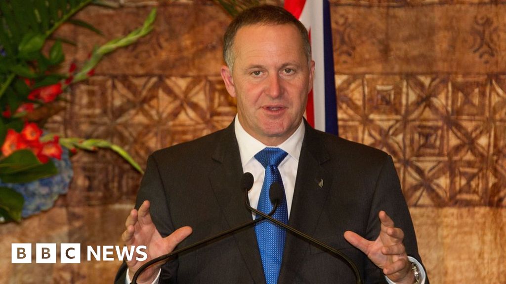 Australia deportation laws criticised by NZ prime minister
