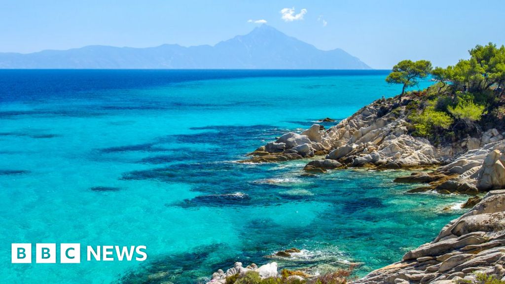 British family involved in collision in Greece, Foreign Office confirms