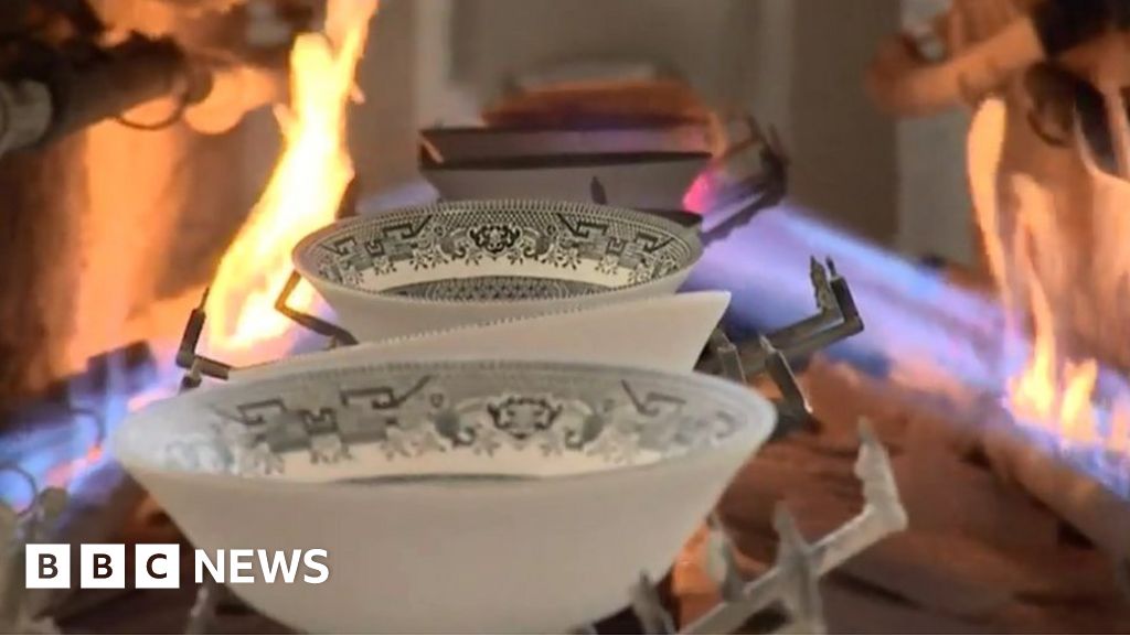 Coronavirus: Jobs at risk at Stoke-on-Trent pottery manufacturer - BBC News