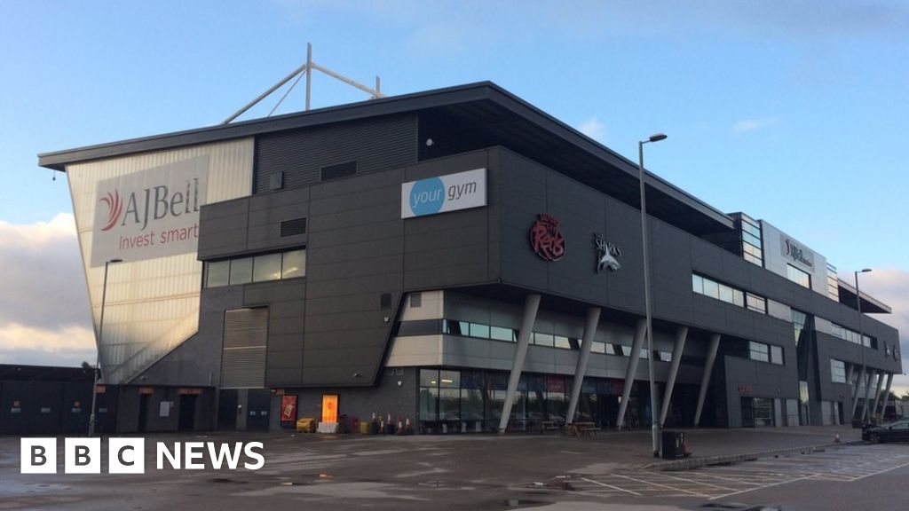 Salford football and rugby clubs discuss stadium swap BBC News