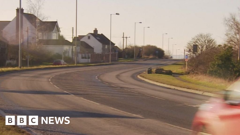 Police car 'contributed' to fatal Wakefield crash BBC News