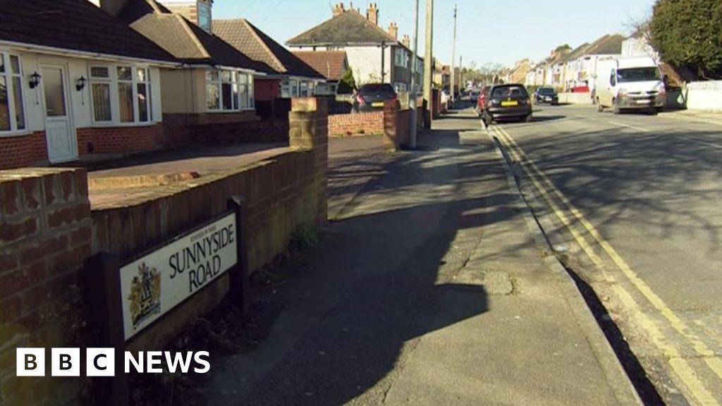 Poole baby death Two arrested on suspicion of murder