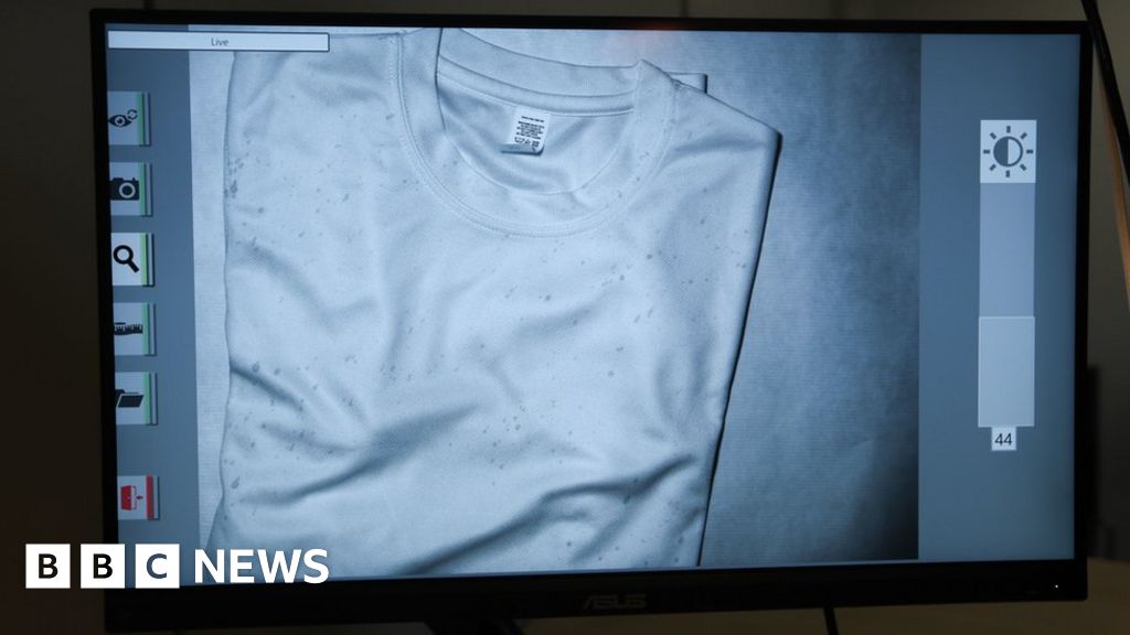 New forensic test sees bloodstains on dark clothing in seconds