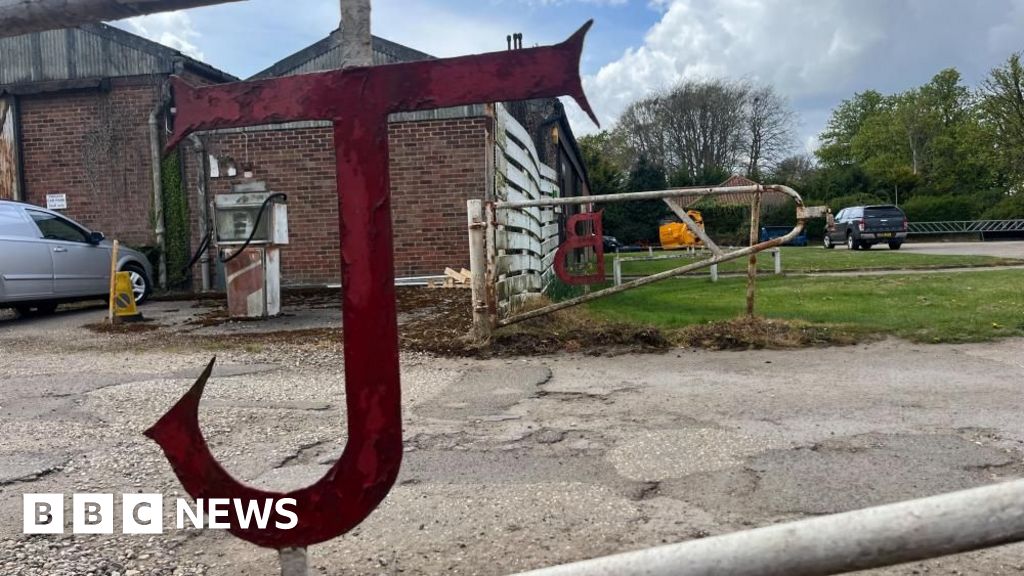 Industry blamed as Fakenham farm machinery business shuts
