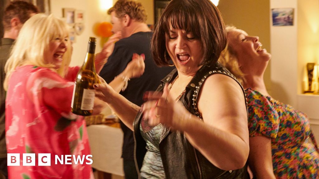 Watch the trailer for 'Gavin & Stacey: The Finale'