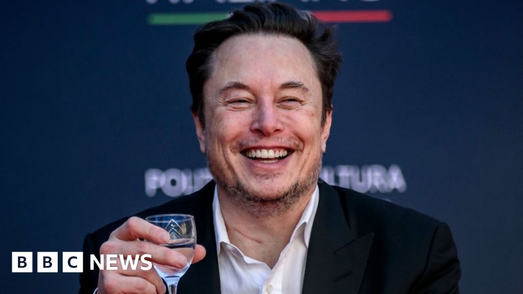 SpaceX legala hem flyttar från Delaware till Texas, säger Elon Musk