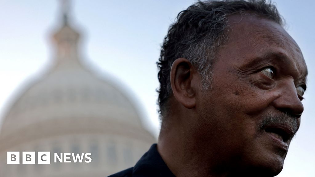 Американският лидер за граждански права Джеси Джаксън почина на 84