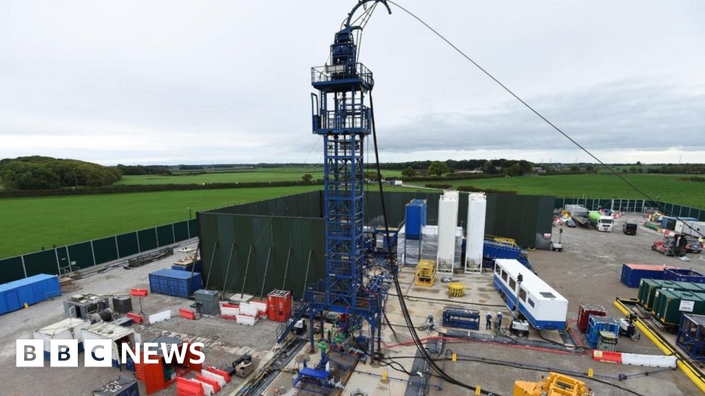 fracking-ban-welcomed-near-uk-s-only-shale-gas-wells