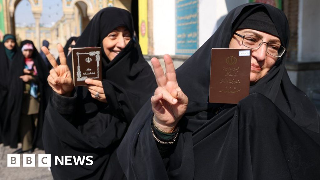 Хората в Иран гласуват на избори за нов парламент днес