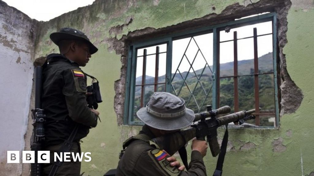 Colombia agrees to reduce attacks against the Farc - BBC News