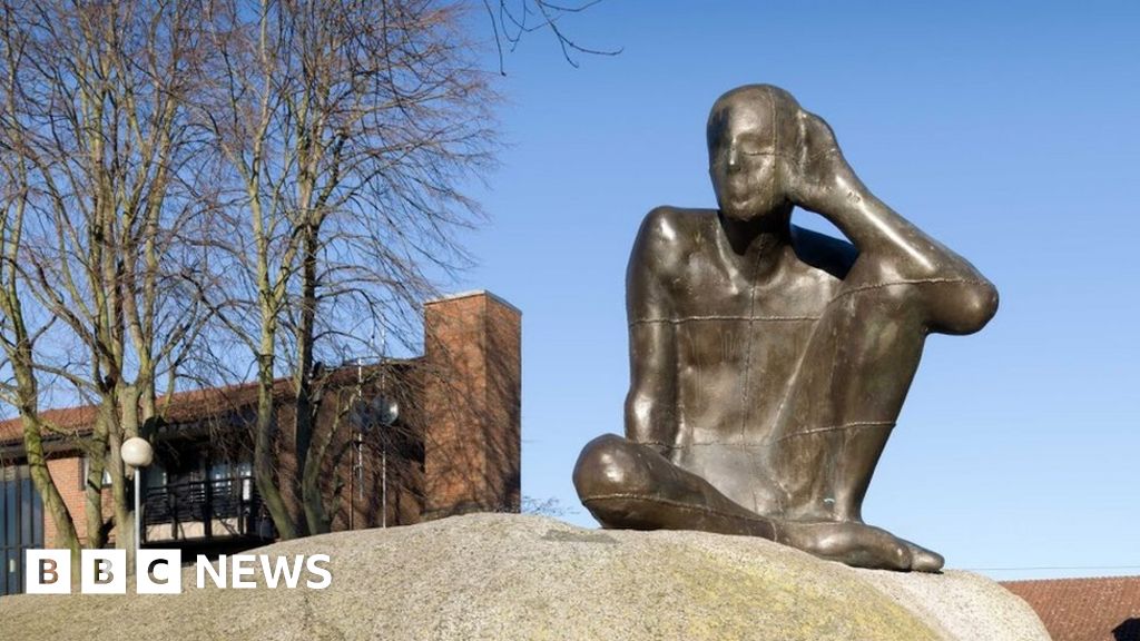 Antony Gormley and Barbara Hepworth sculptures listed BBC News