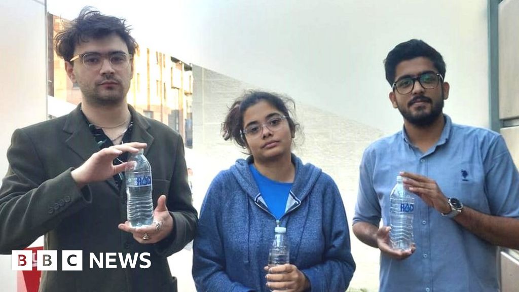 Glasgow student flats left with no water for six days