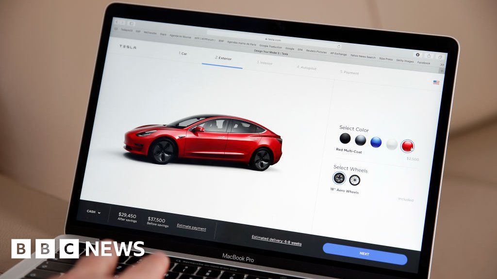 China turns to online car sales as coronavirus spreads