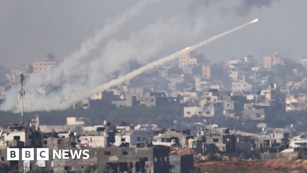 Israel-Gaza: UK launches surveillance flights to find Hamas hostages