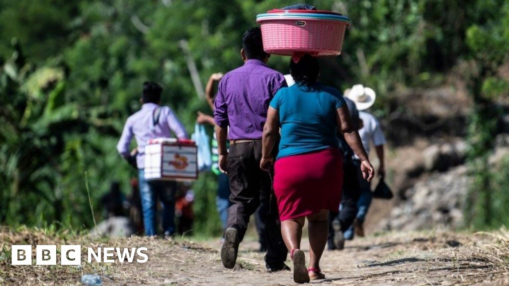 US-Mexico Talks: Trump Hails Deal On Migrants To Avoid Tariffs - BBC News