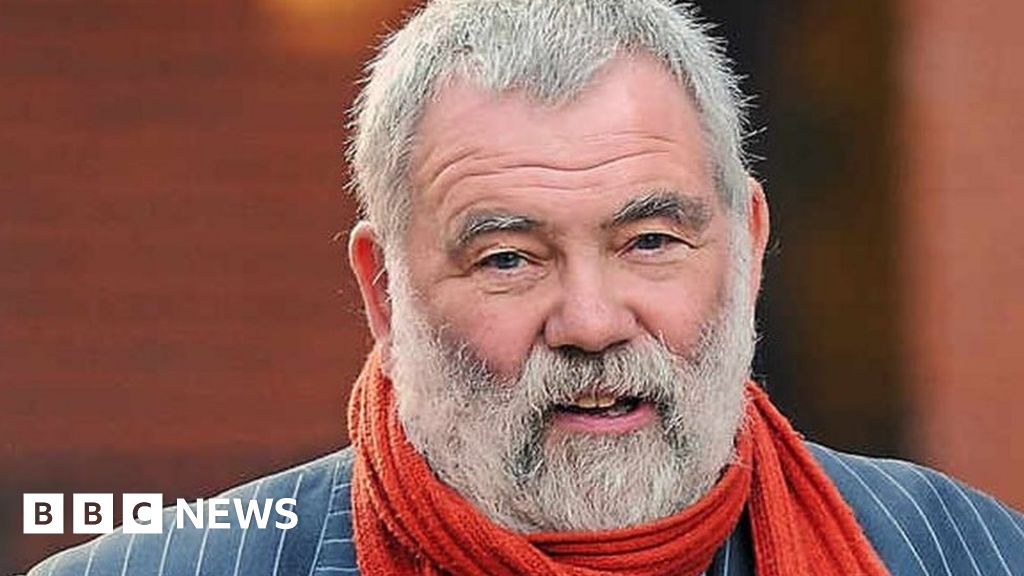 Former Malsis School music teacher David Hope jailed for sexual abuse