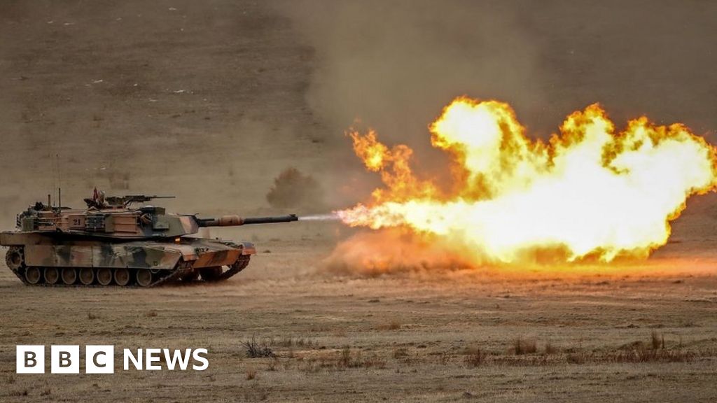 Война в Украйна: САЩ ще въоръжат Киев с танкови снаряди с обеднен уран