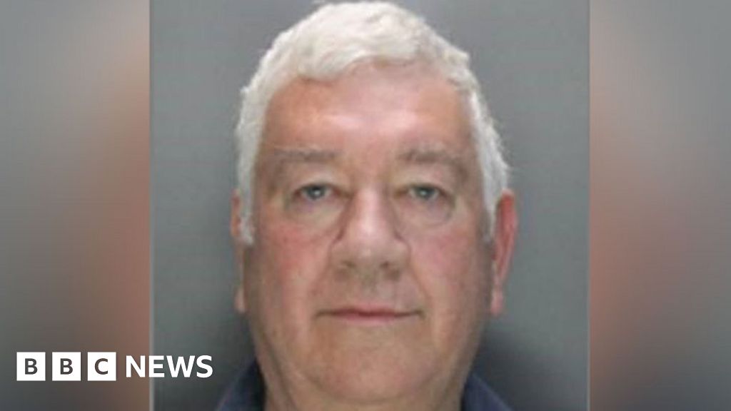 Clown Jailed For Sexually Abusing Boys In Hertfordshire Bbc News 5466