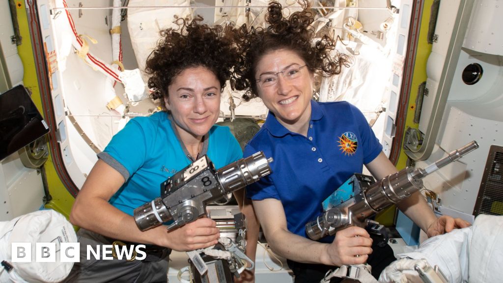 Nasa Astronauts Christina Koch And Jessica Meir In All Women Spacewalk Bbc News 