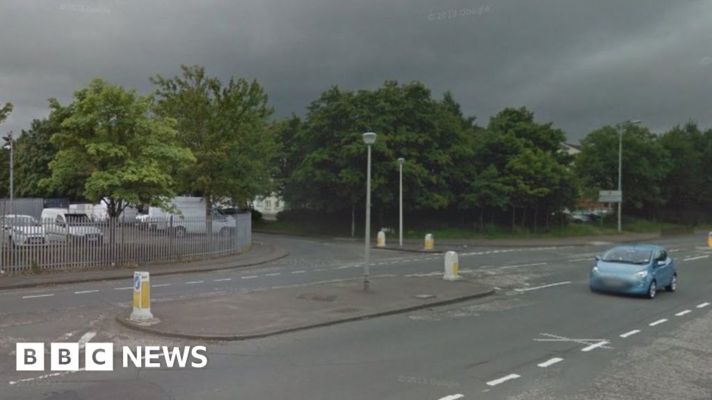 Breaking Torched Car Discovered Near Gunfire Incident In Edinburgh - jjbfg1j