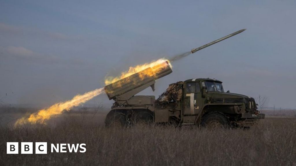 Ukraine battle: Russians seen reinforcing east forward of offensive