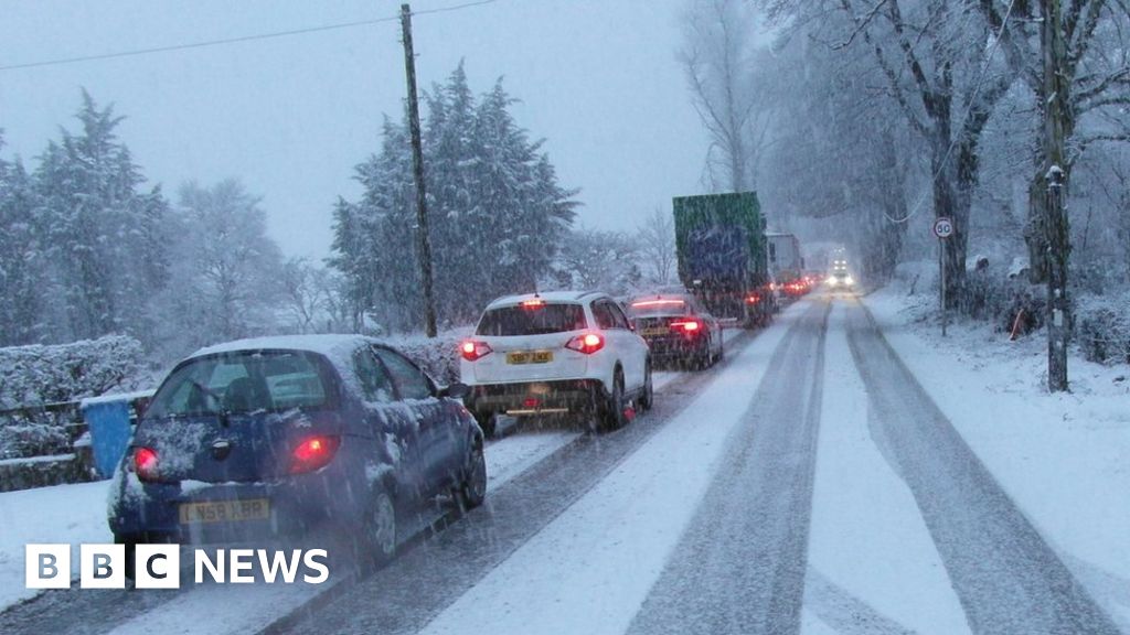 Snow Begins To Disrupt Travel Across The UK - BBC News