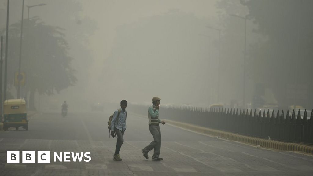 India Diwali: Delhi acts against pollution menace