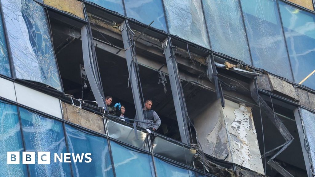 Атаки с дронове в Москва: Жителите вдигат рамене срещу ударите срещу небостъргачи