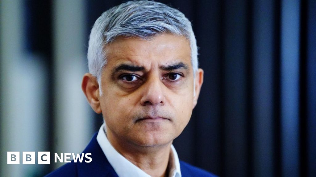 London Mayor Sadiq Khan to say he can’t ignore ‘immense’ Brexit damage
