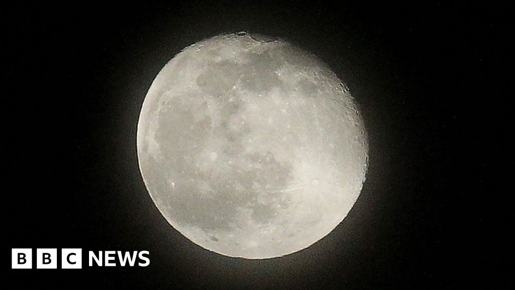 Moon crash: Discarded rocket part to hit Moon in hours, say scientists