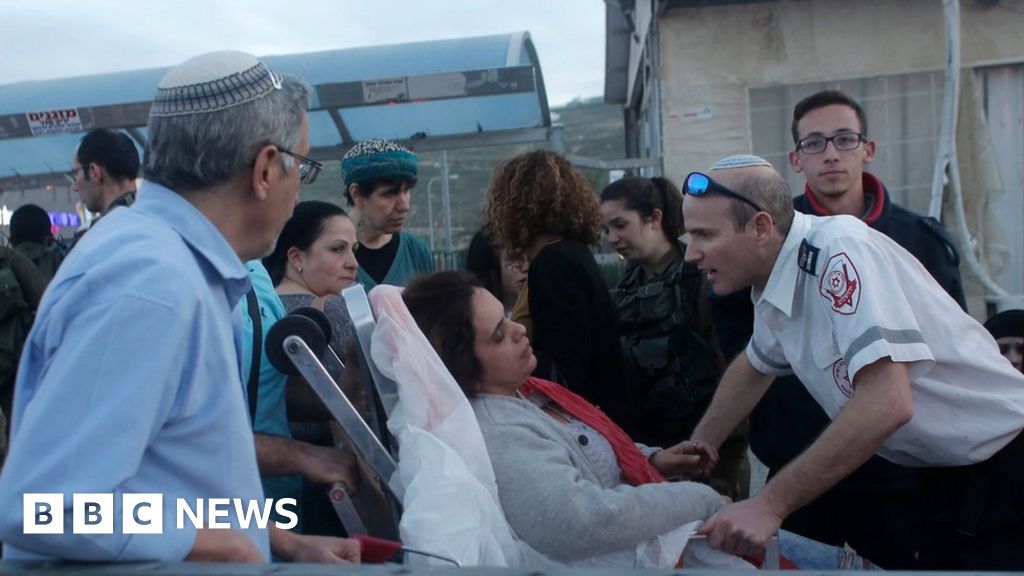 Israeli Man Stabbed To Death In West Bank Supermarket - BBC News