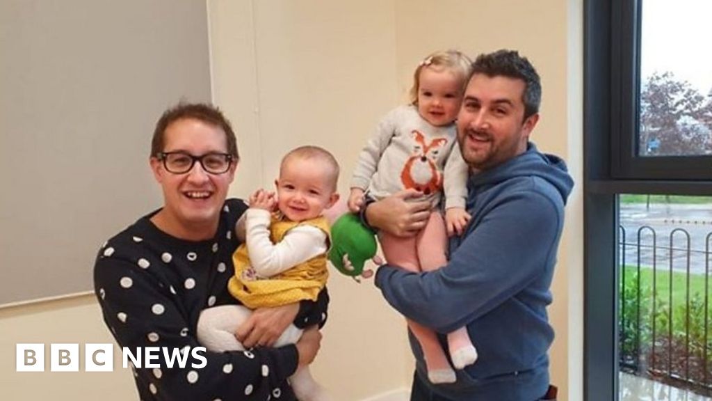Stay-at-home dads set up father-friendly playgroup - BBC News thumbnail