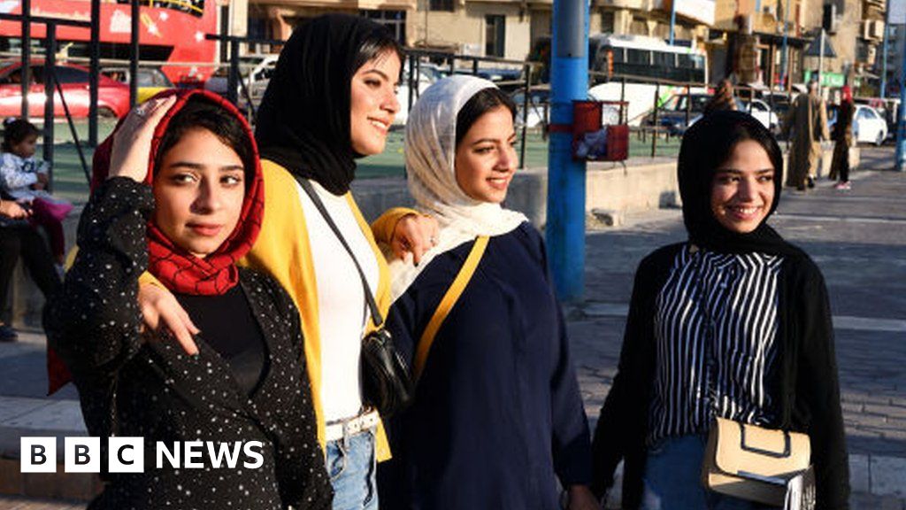 Women with hijab found to face bias in Egypt