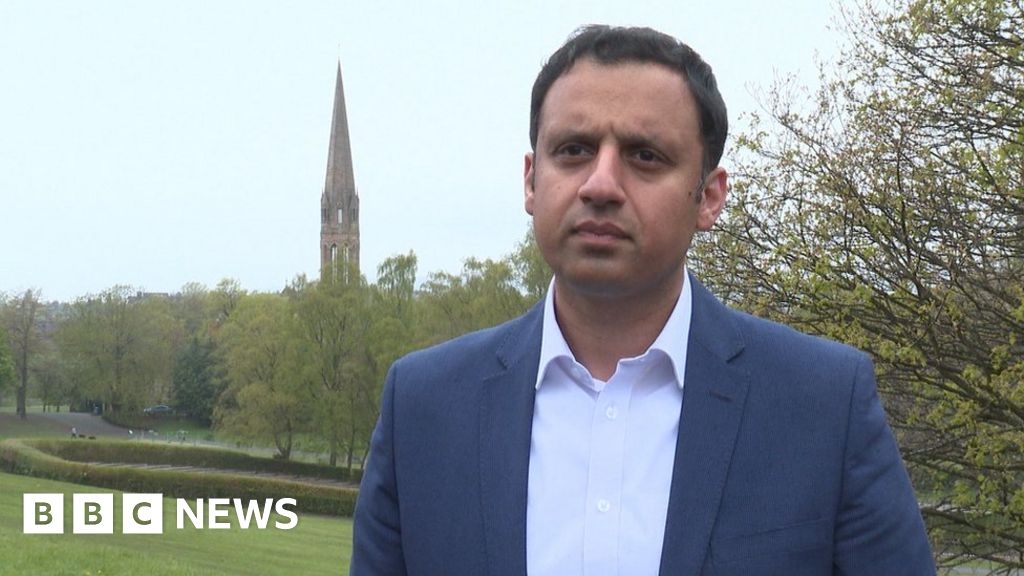 Scottish election 2021: Scottish Labour pledge catch-up tutoring