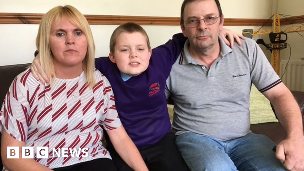 Deaf child with autism left on Powys school bus probe - BBC News