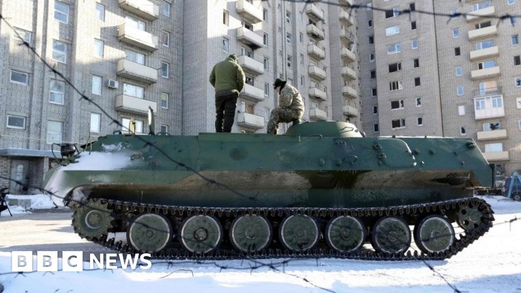 East Ukraine Ceasefire Due To Take Effect Bbc News