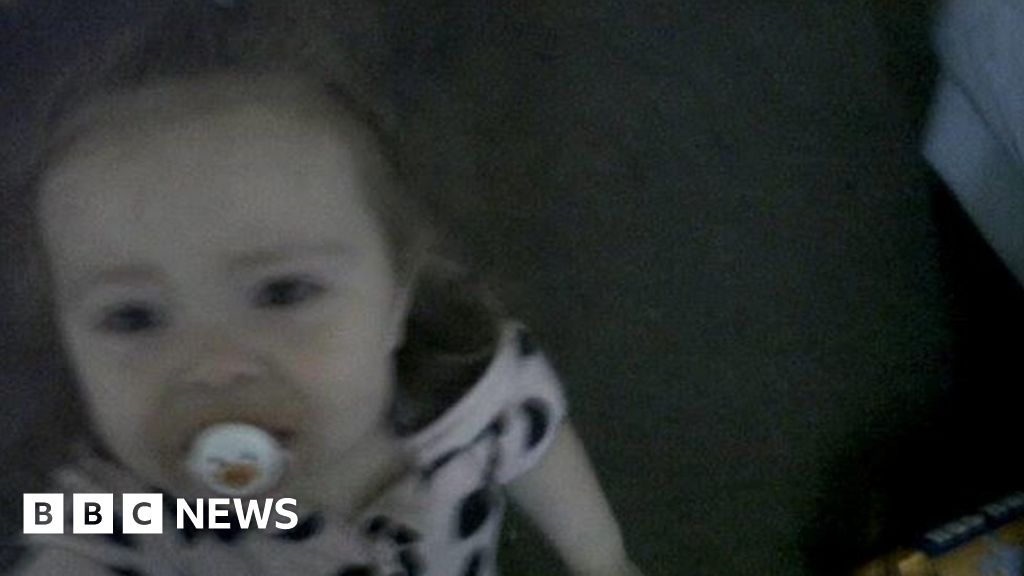 How toddler Lauren died of neglect - BBC News