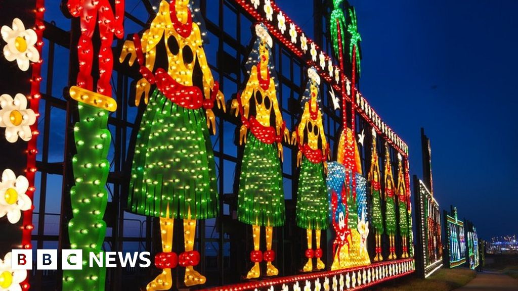 Blackpool Illuminations Extended 'to Aid Tourism'