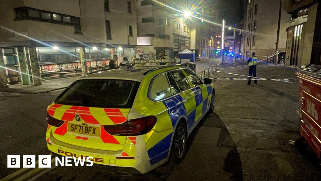 Social media restraint appeal as man killed by bus in Edinburgh’s Cowgate