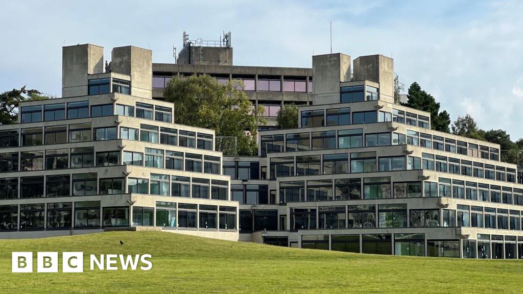 University Axes NHS Mental Health Courses: Impact on Staff and Students?