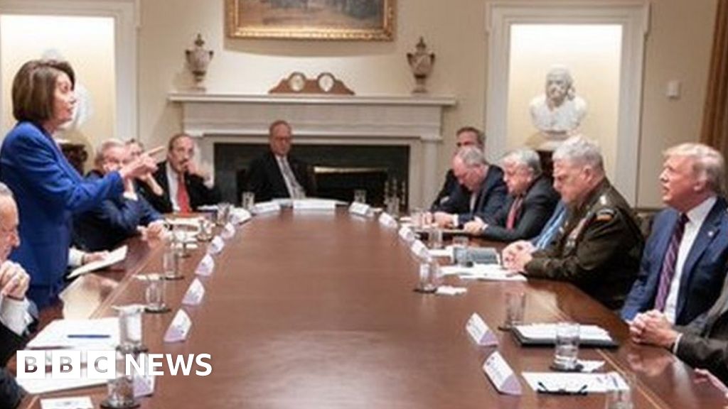 Trump And Pelosi The Meltdown Photo Showing Washington Divides Bbc 