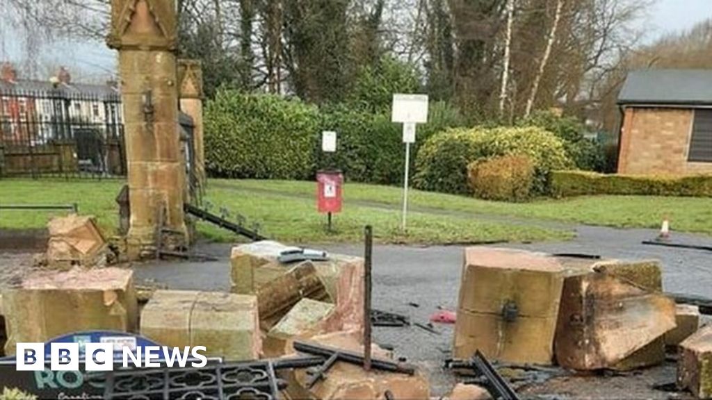 Preston crash Man dies and three teenagers hurt as car overturns BBC