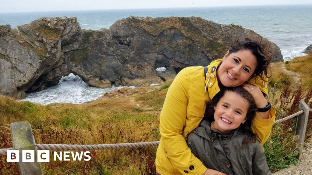 Cystic Fibrosis Patients In Wales To Get Groundbreaking Drug Bbc News 3428