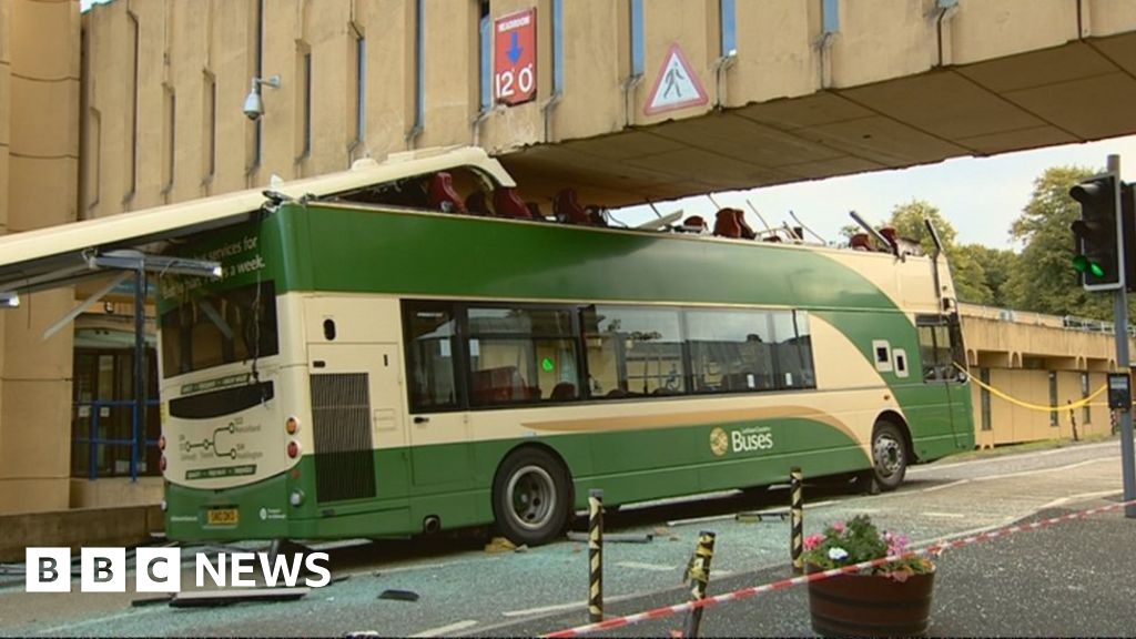 edinburgh news bus accident