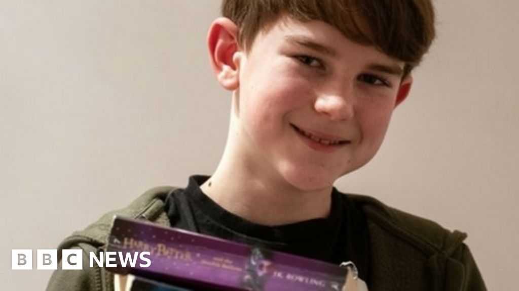 Harry Potter: Manningtree boy sets character quotes world record