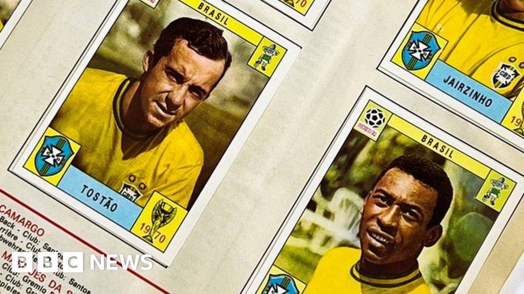 First World Cup Panini sticker album sold at auction - BBC News