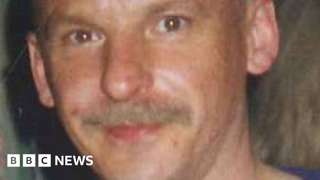 Stephen Whitehead death Binman was attacked with sledgehammer BBC News