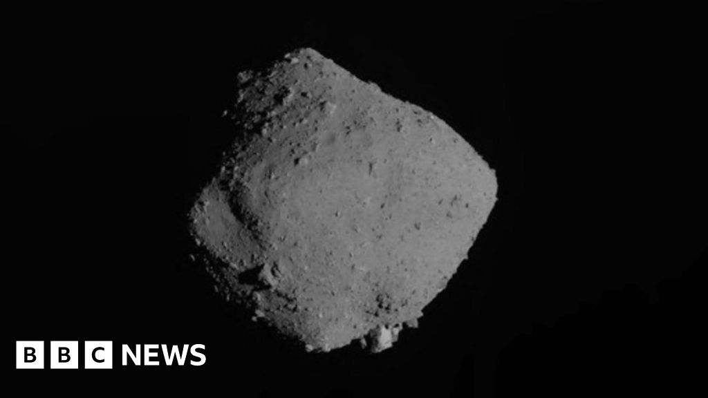 Hayabusa-2: Japan spacecraft leaves asteroid to head home