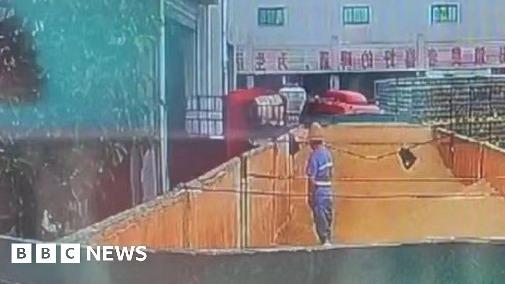 Tsingtao: Beer worker urinated into tank after argument