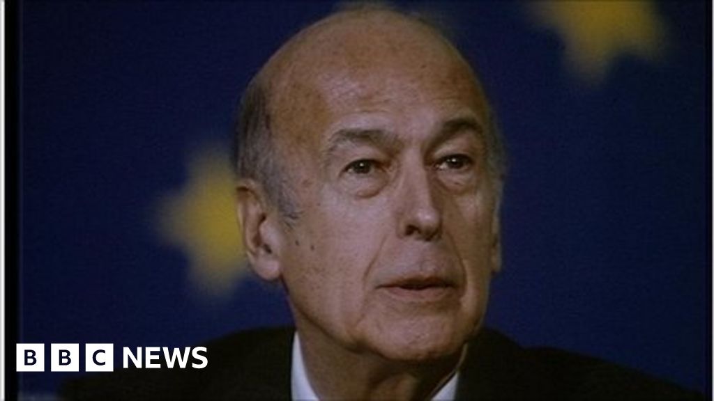 Giscard d'Estaing: France mourns ex-president, dead at 94